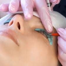 LASH LIFT + TINT IN PERSON TRAINING